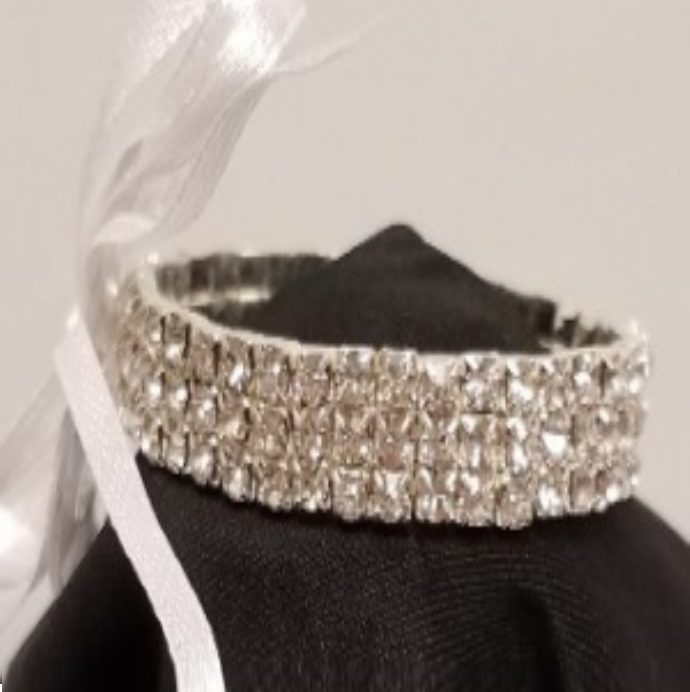 CRYSTAL RHINESTONE WRISTLET