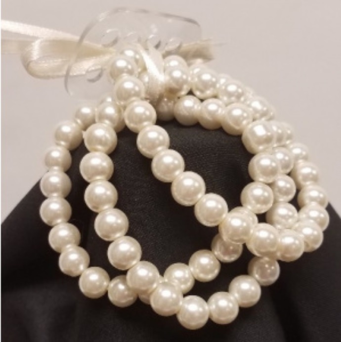 IVORY CLASSIC PEARL WRISTLET