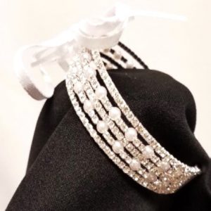 CRYSTAL & PEARL MIX CUFF WRISTLET